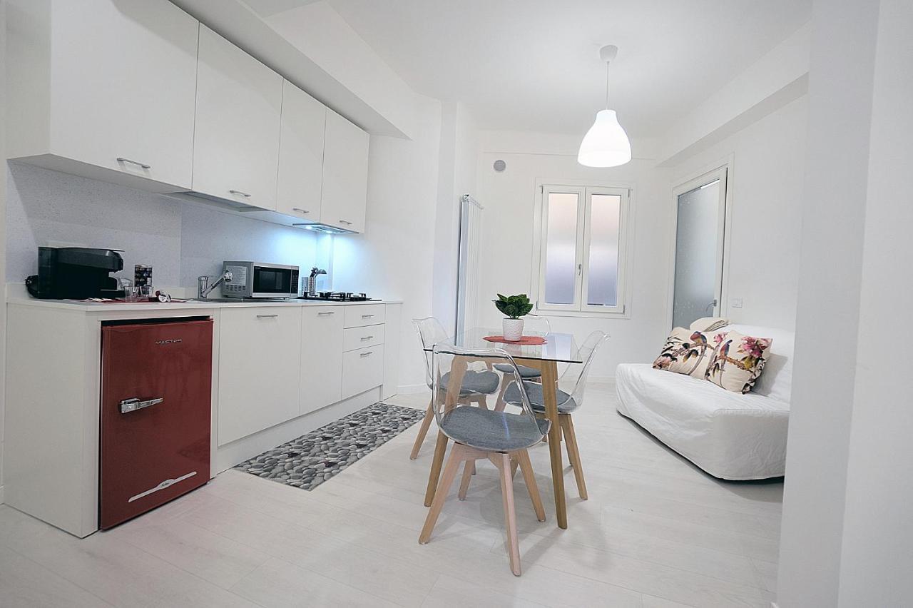 The Siva Apartments - Via Fiume, 29 Sanremo Bagian luar foto